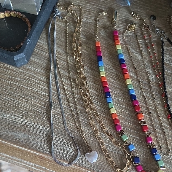 Colorful Beaded Necklace Set - Picture 2 of 3